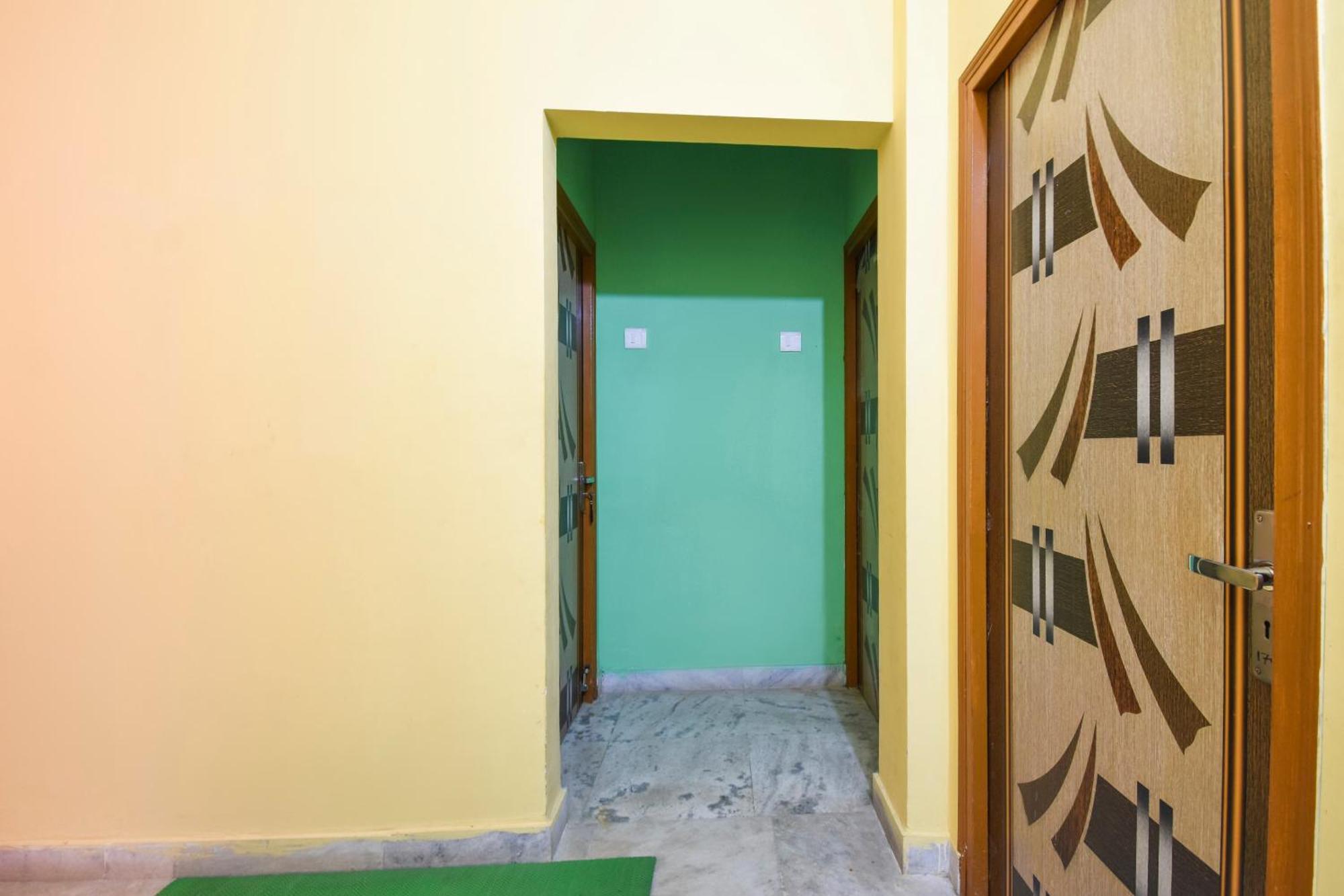 Spot On Hotel O Maa Rakhakali Bhawan Garden Reach Exterior photo